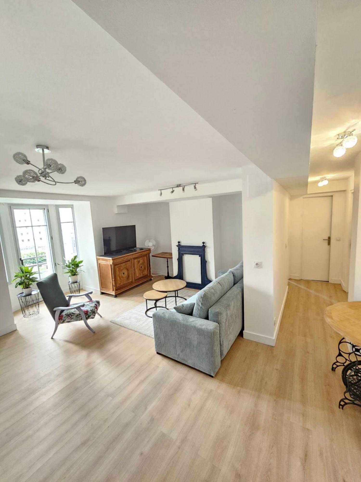 Le Chaleureux Lourdes Hyper Centre Apartment Exterior photo